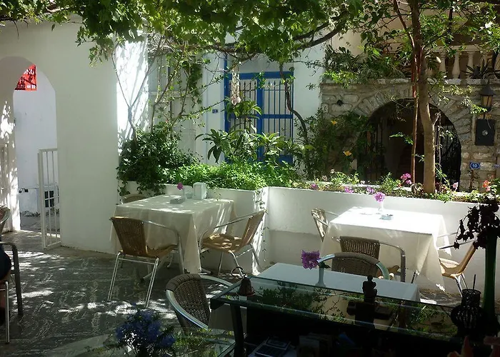 Hostel Denizati Pension