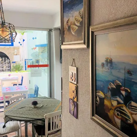 Hostal Denizati