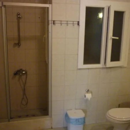 Denizati Hostal *