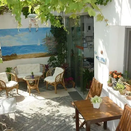 Denizati Hostel *